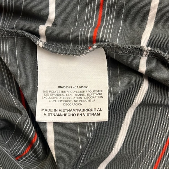 Nike Men’s Golf Polo Shirt w/Logo, Sz. L. - Picture 7 of 10